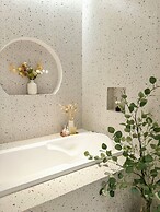 May House Grand World Phu Quoc