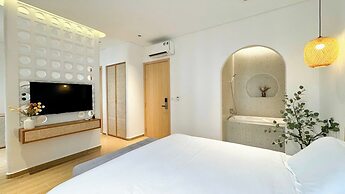 May House Grand World Phu Quoc