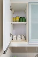 Luxury Upscale Retreat in Uptown Bgc, Metro Manila