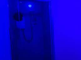 2-bed Apartment - Sleeps 4 - Street Parking - Wifi