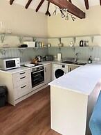 Tranquil Glenshee Cottage Retreat