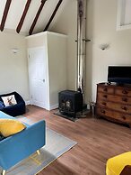 Tranquil Glenshee Cottage Retreat