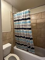 Travel Inn By OYO La Marque Texas City I-45