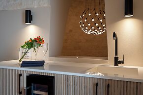 Naiira Luxury Trullo