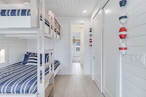 La161- Casa de Coconuts