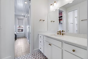 La161- Casa de Coconuts