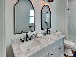 Hasta Bay Vista Baby!