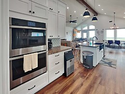 Hasta Bay Vista Baby!