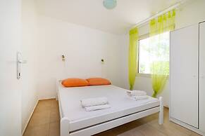 Bbq Holly Garden Novalja D