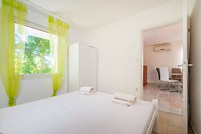 Bbq Holly Garden Novalja D