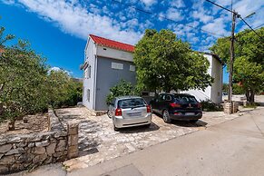 Bbq Holly Garden Novalja D