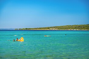 Bbq Holly Garden Novalja D