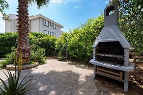 Bbq Holly Garden Novalja G