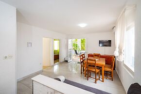 Bbq Holly Garden Novalja G