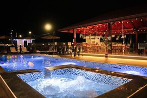 Yasmin Luxury Resort