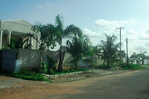 Exclusive Villa in 5 Hideout East Legon