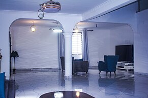 Exclusive Villa in 5 Hideout East Legon