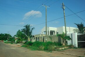 Exclusive Villa in 5 Hideout East Legon