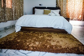 Exclusive Villa in Hideout East Legon