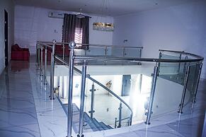 Exclusive Villa in Hideout East Legon