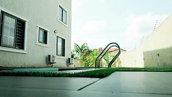 Exclusive Villa in Hideout East Legon