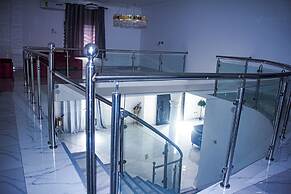 Exclusive Villa in Hideout East Legon