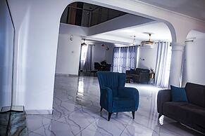 Exclusive Villa in Hideout East Legon
