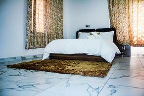 Exclusive Villa in Hideout East Legon