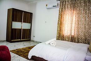 Exclusive Villa in Hideout East Legon