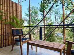 Noom by Andiani Travel