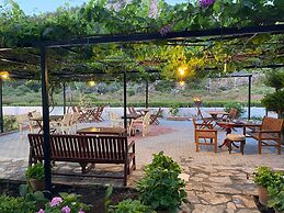 Mermaid Apart Otel Cafe