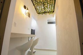 EDIFICIO SANTO TOMAS By Morada Bros.