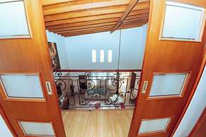 EDIFICIO SANTO TOMAS By Morada Bros.