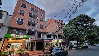 EDIFICIO SANTO TOMAS By Morada Bros.