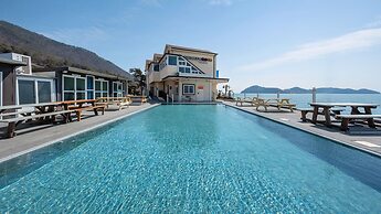 Yeosu Baraboda Ocean View Pension