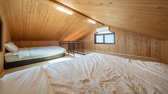 Yeosu Baraboda Ocean View Pension