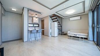 Yeosu Baraboda Ocean View Pension