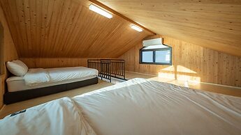 Yeosu Baraboda Ocean View Pension