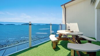 Yeosu Baraboda Ocean View Pension