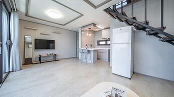 Yeosu Baraboda Ocean View Pension