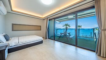 Yeosu Baraboda Ocean View Pension