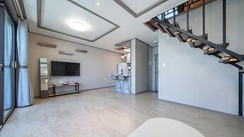 Yeosu Baraboda Ocean View Pension