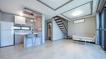 Yeosu Baraboda Ocean View Pension