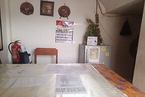 OYO 93989 Kost Indra