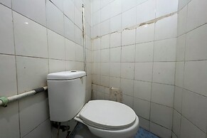 OYO 93989 Kost Indra