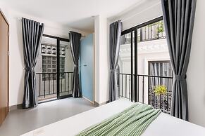 Cindy's Westlake Apartment