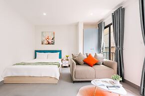 Cindy's Westlake Apartment