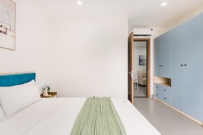 Cindy's Westlake Apartment