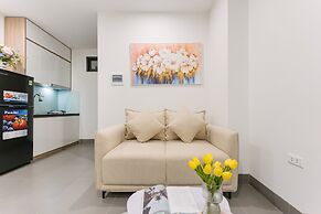 Cindy's Westlake Apartment