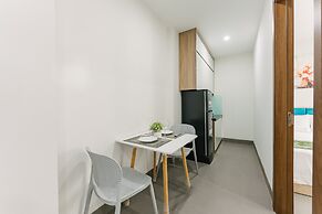 Cindy's Westlake Apartment